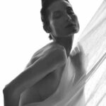 Life drawing session with Christine — art session at Espace Lux Aeterna Paris
